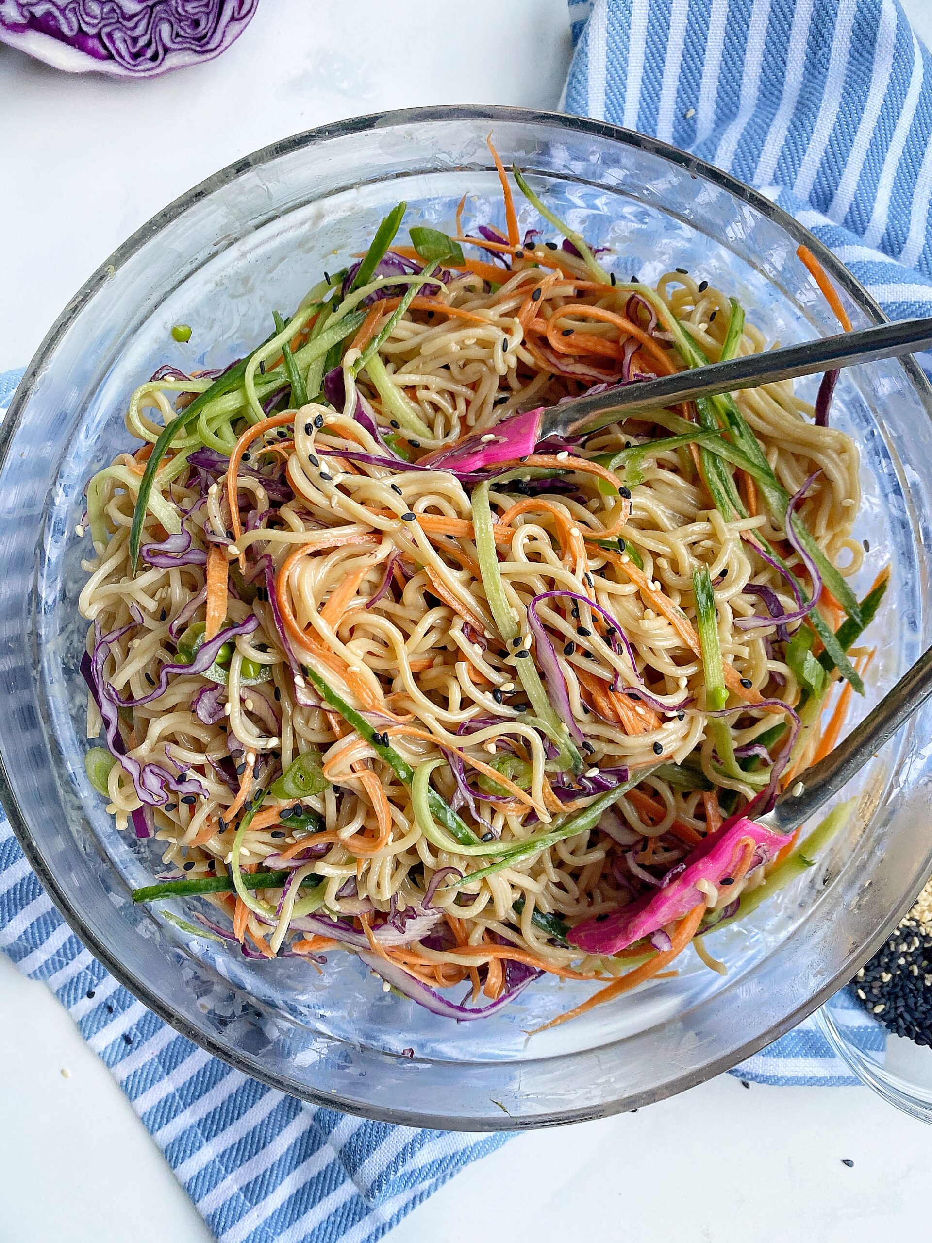 Chinese Chickenless Lunch Box Salad