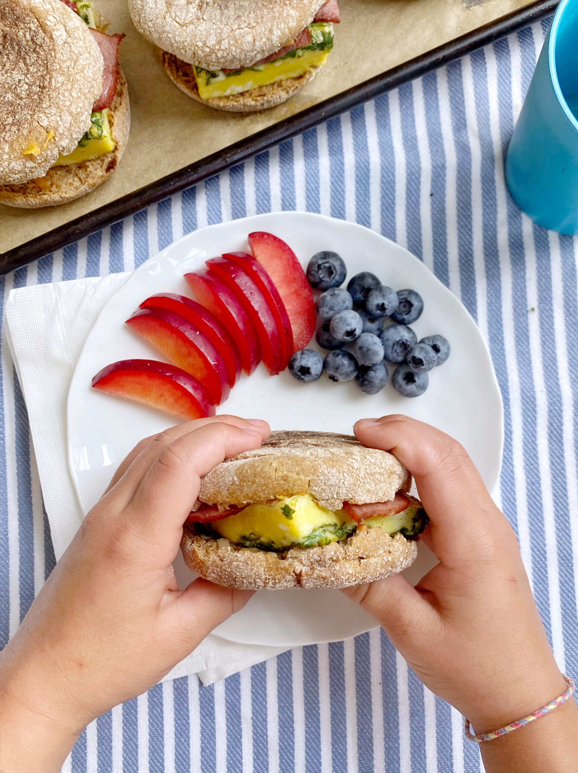 Healthy Breakfast Sandwich {Meal Prep Recipe} 