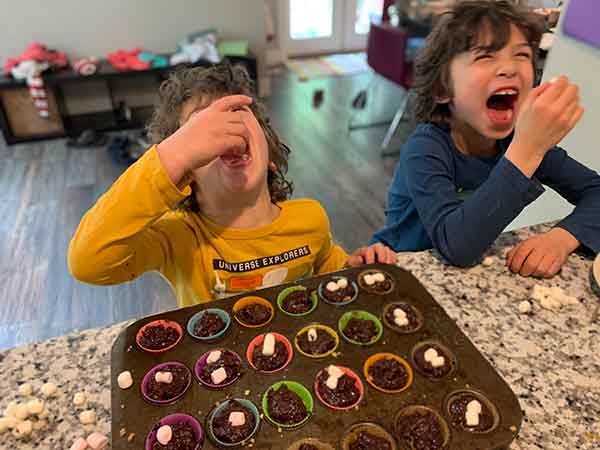 Nathaniel, 7 Alexios, 4 S'more Brownie Bites