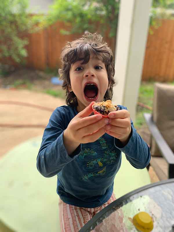 Nathaniel, 7 Alexios, 4 S'more Brownie Bites